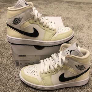 WMNS Jordan 1 Mid “Coconut Milk” | Size: 6 wmns